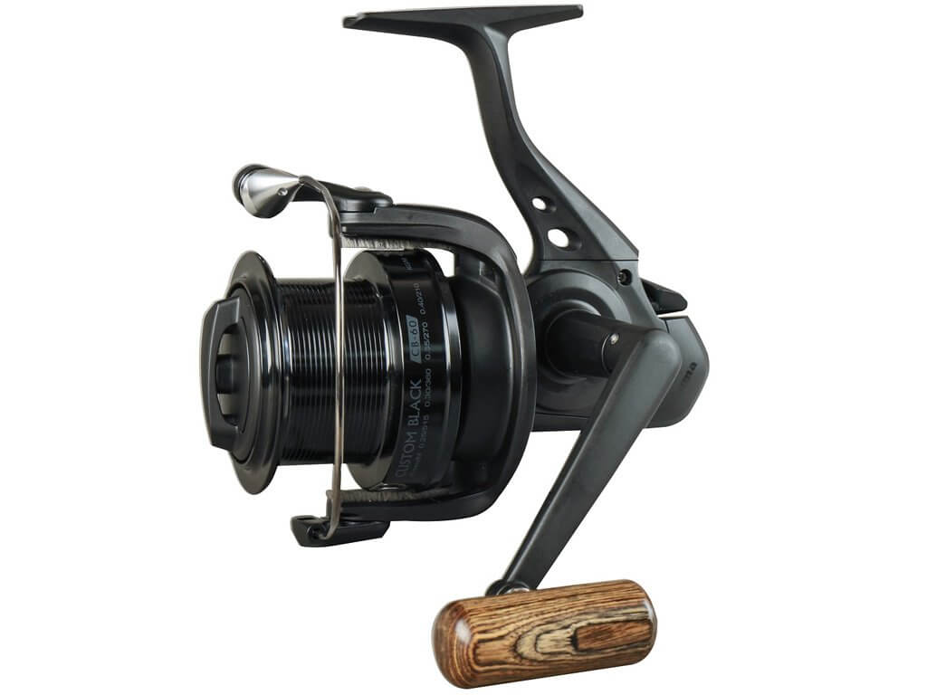1024x768-15560-okuma-custom-black-reel.jpg